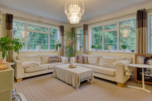 Living Rooms- click for photo gallery